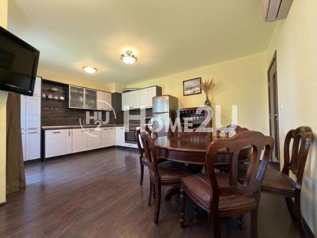 Продава 3-СТАЕН, гр. Варна, к.к. Св.Св. Константин и Елена