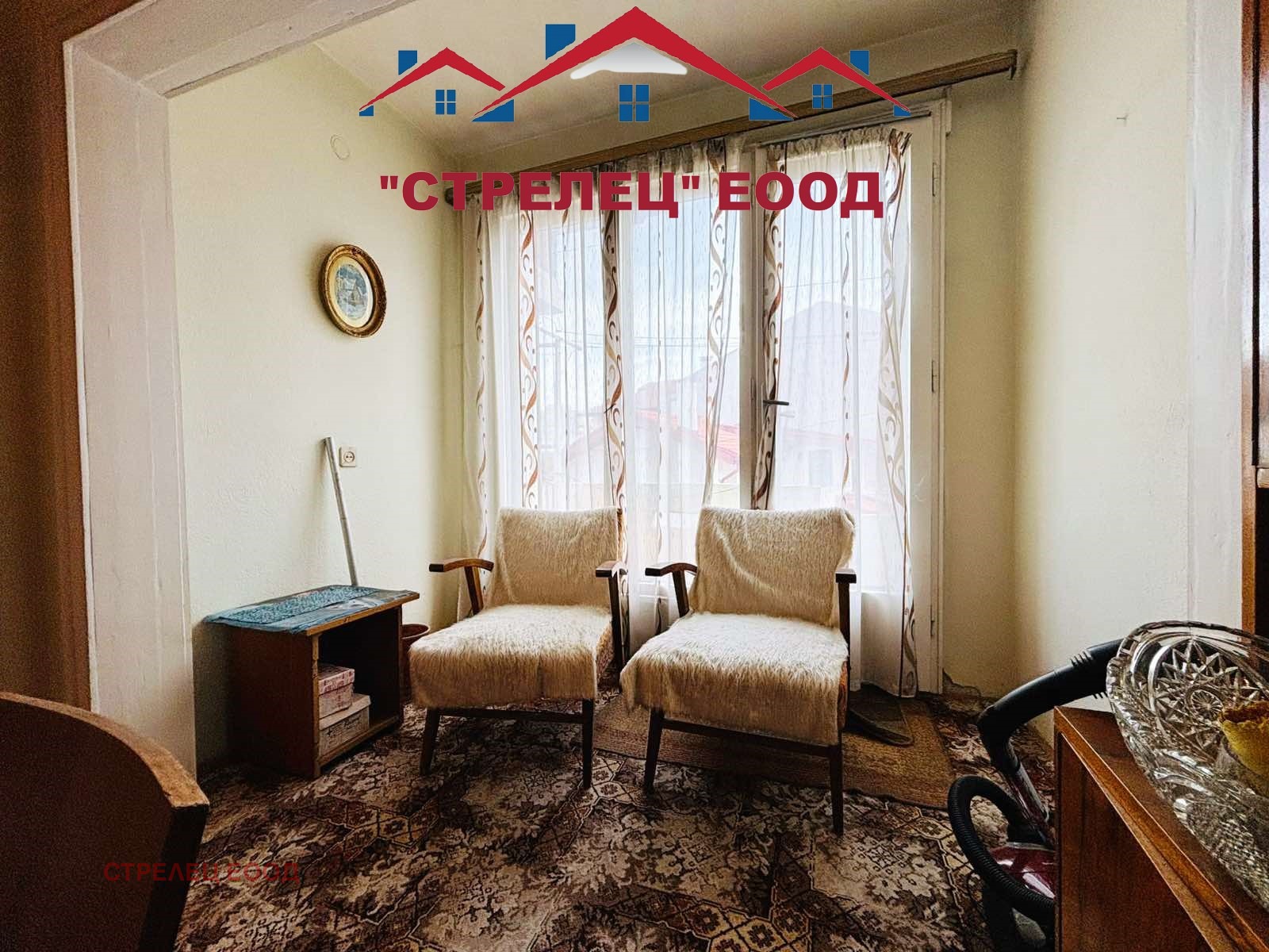 Продава ЕТАЖ ОТ КЪЩА, гр. Добрич, Център, снимка 2 - Етаж от къща - 54752374