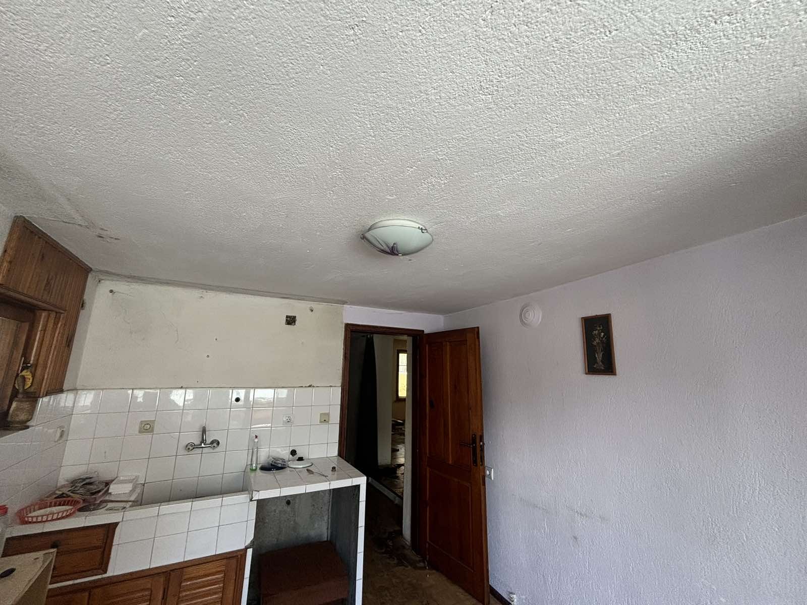 Продава КЪЩА, гр. Карлово, област Пловдив, снимка 13 - Къщи - 55433728