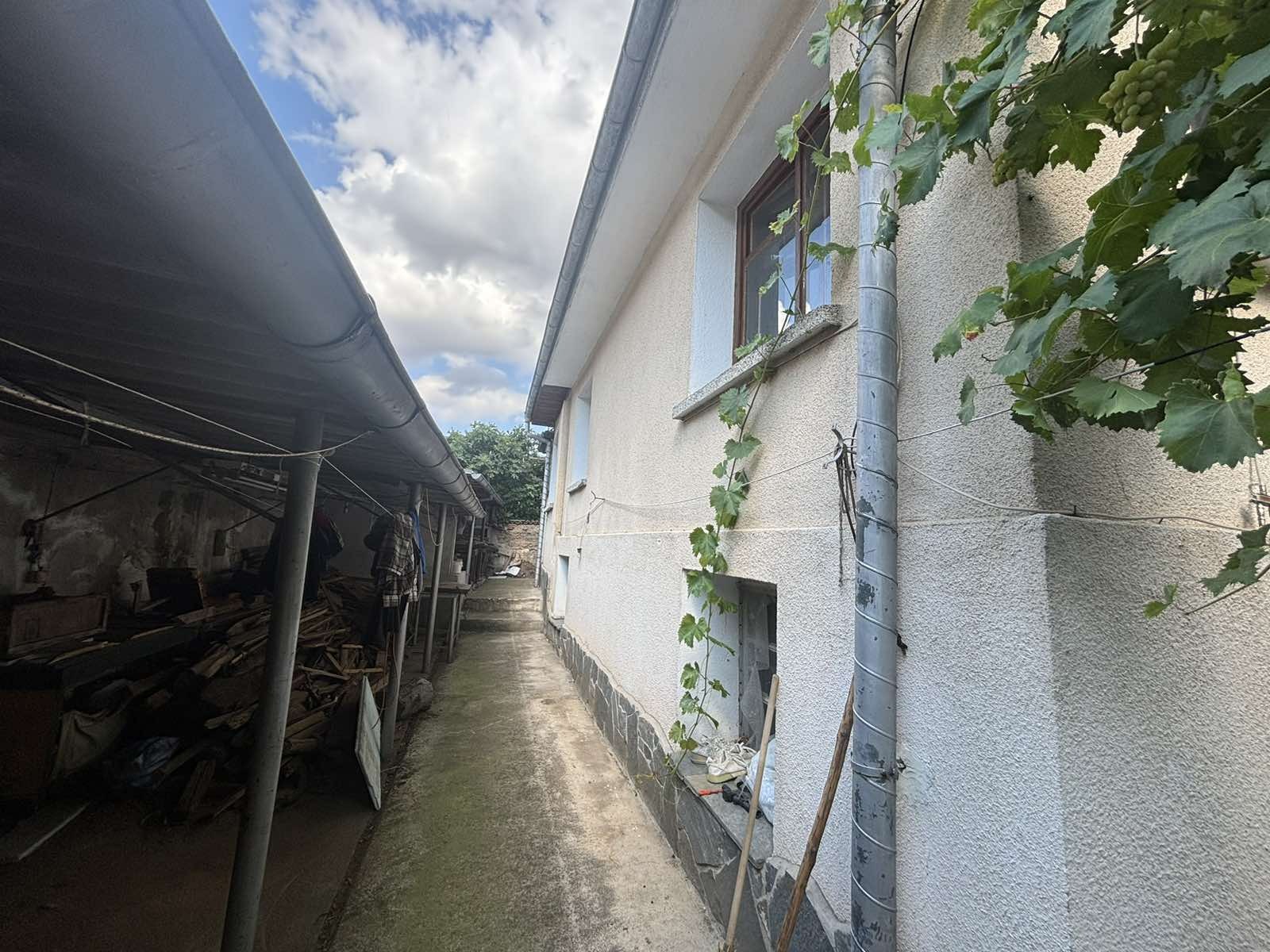 Продава КЪЩА, гр. Карлово, област Пловдив, снимка 9 - Къщи - 55433728