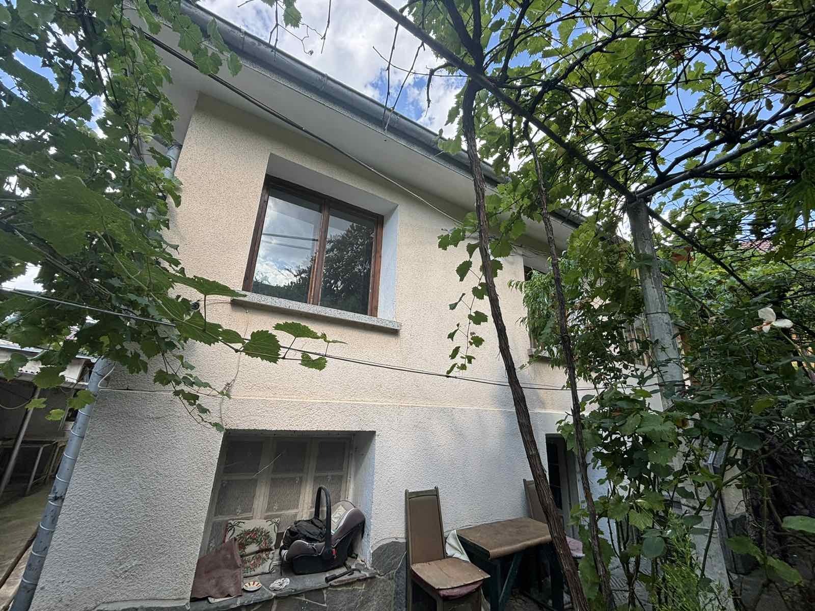 Продава КЪЩА, гр. Карлово, област Пловдив, снимка 8 - Къщи - 55433728