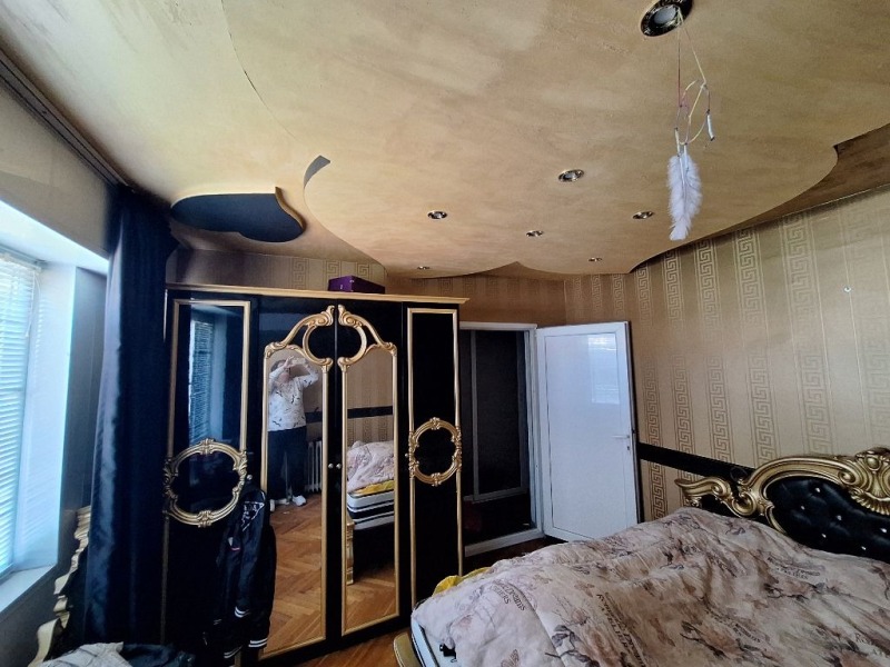 À venda  1 quarto Varna , Cveten kvartal , 61 m² | 48135317 - imagem [4]