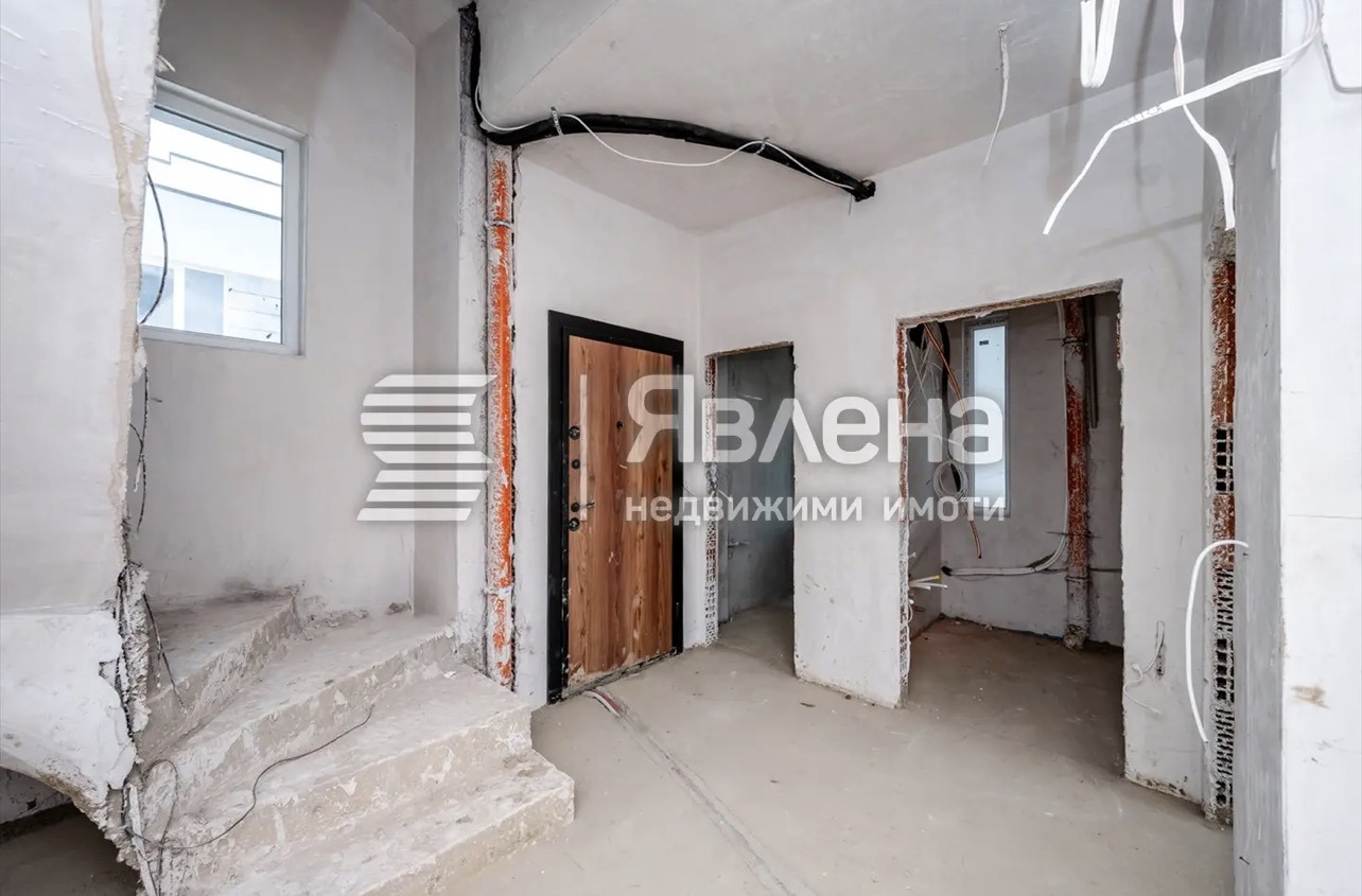 Продава КЪЩА, гр. София, м-т Детски град, снимка 8 - Къщи - 54204550