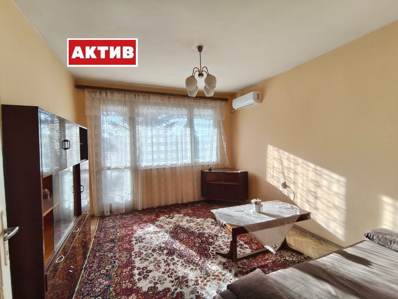 Продава 2-СТАЕН, гр. Търговище, Център