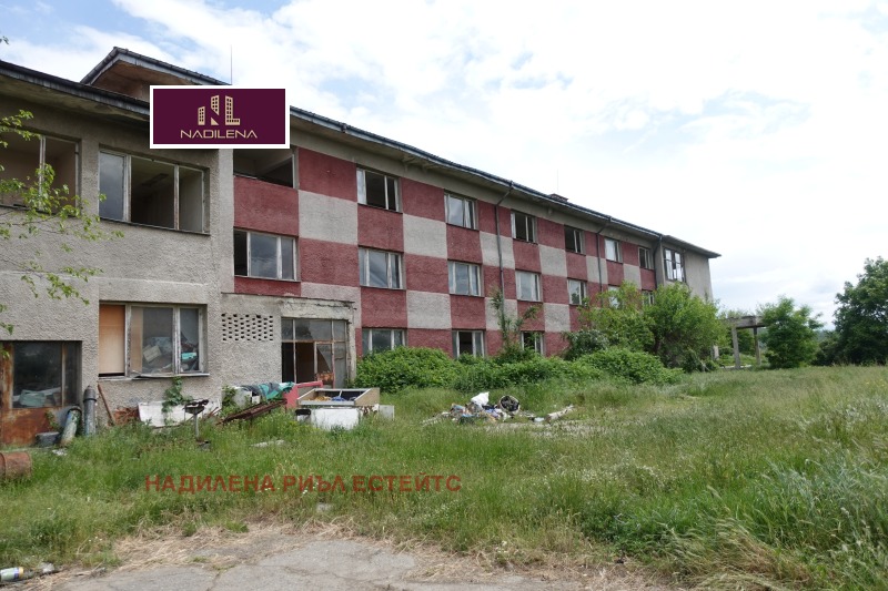 Продава  Хотел област Кюстендил , с. Стоб , 2667 кв.м | 32959612 - изображение [7]