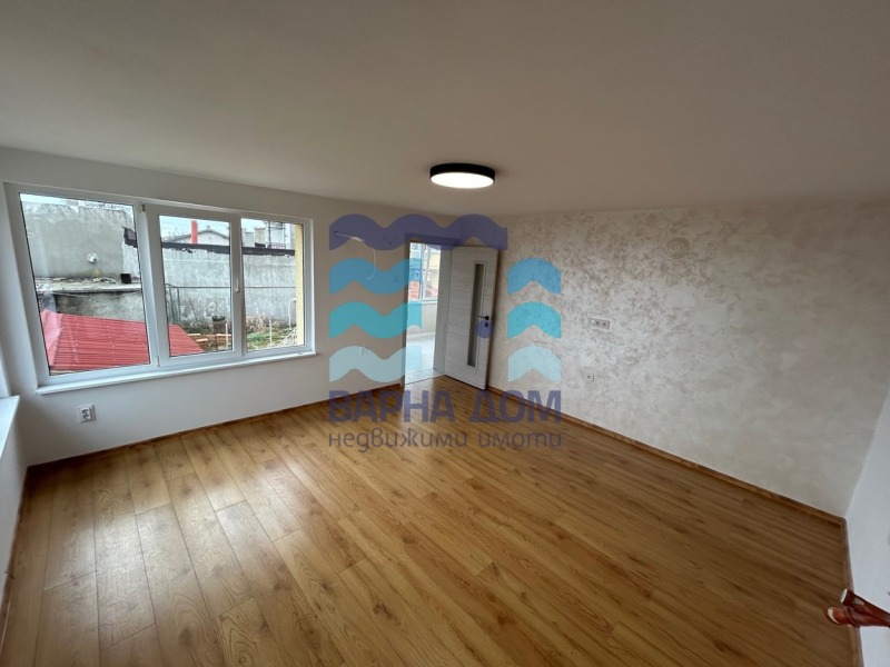 Продава ЕТАЖ ОТ КЪЩА, гр. Варна, Виница, снимка 6 - Етаж от къща - 53591739