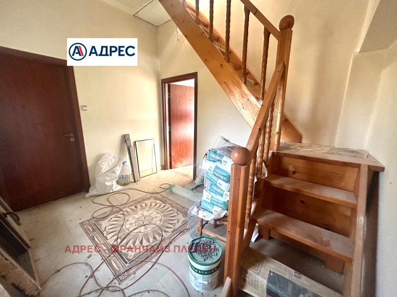 Продава КЪЩА, гр. Враца, Студентски град, снимка 7 - Къщи - 52600465