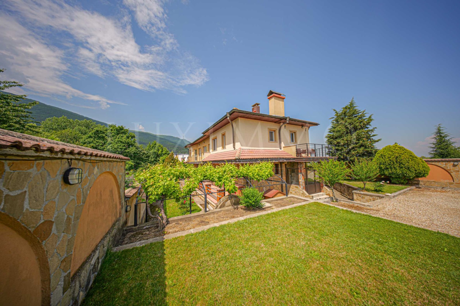 Продава КЪЩА, гр. София, Бояна, снимка 3 - Къщи - 55294568