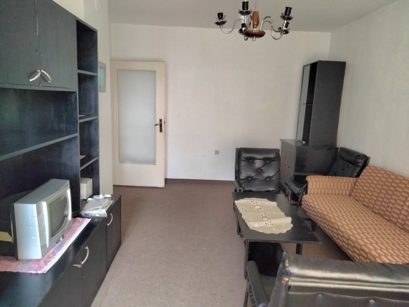 Na prodej  1 ložnice Ruse , Družba 1 , 62 m2 | 63831343 - obraz [2]