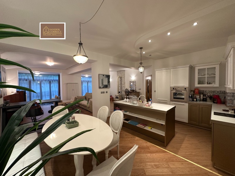 Продава  3-стаен град София , Център , 232 кв.м | 96941052 - изображение [5]