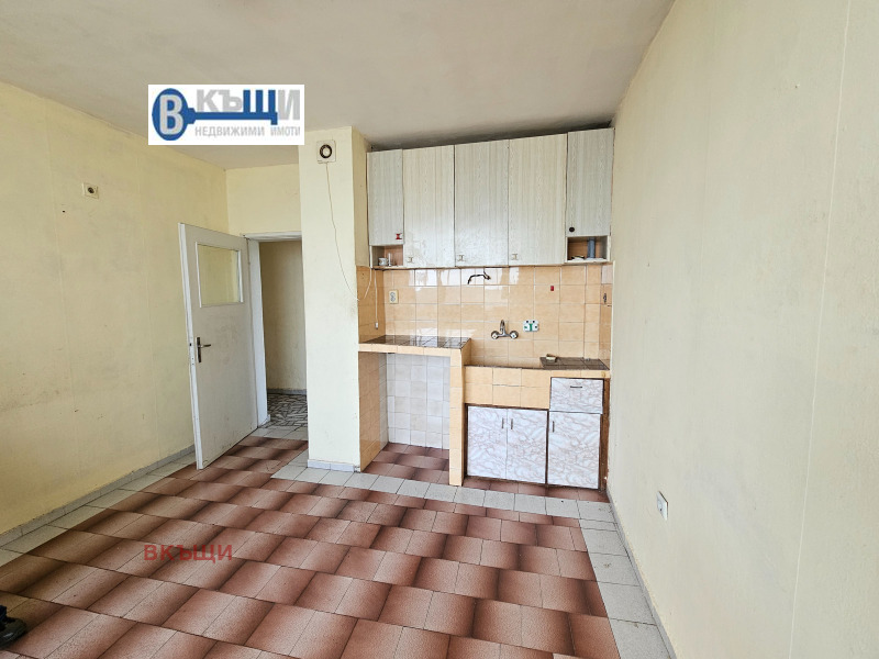 Продава 3-СТАЕН, гр. Велико Търново, Бузлуджа, снимка 6 - Апартаменти - 52800829