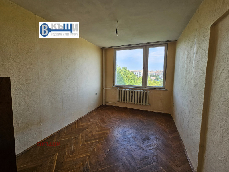 Продава 3-СТАЕН, гр. Велико Търново, Бузлуджа, снимка 3 - Апартаменти - 52800829