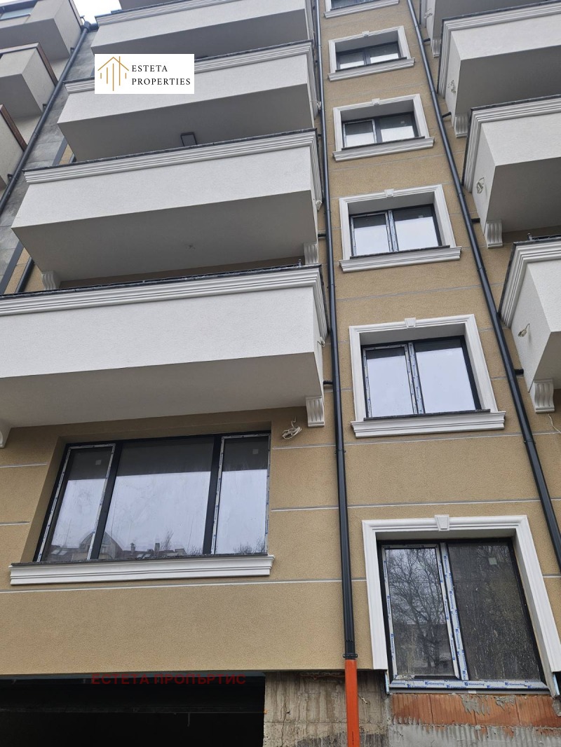 Продава 3-СТАЕН, гр. София, Красно село