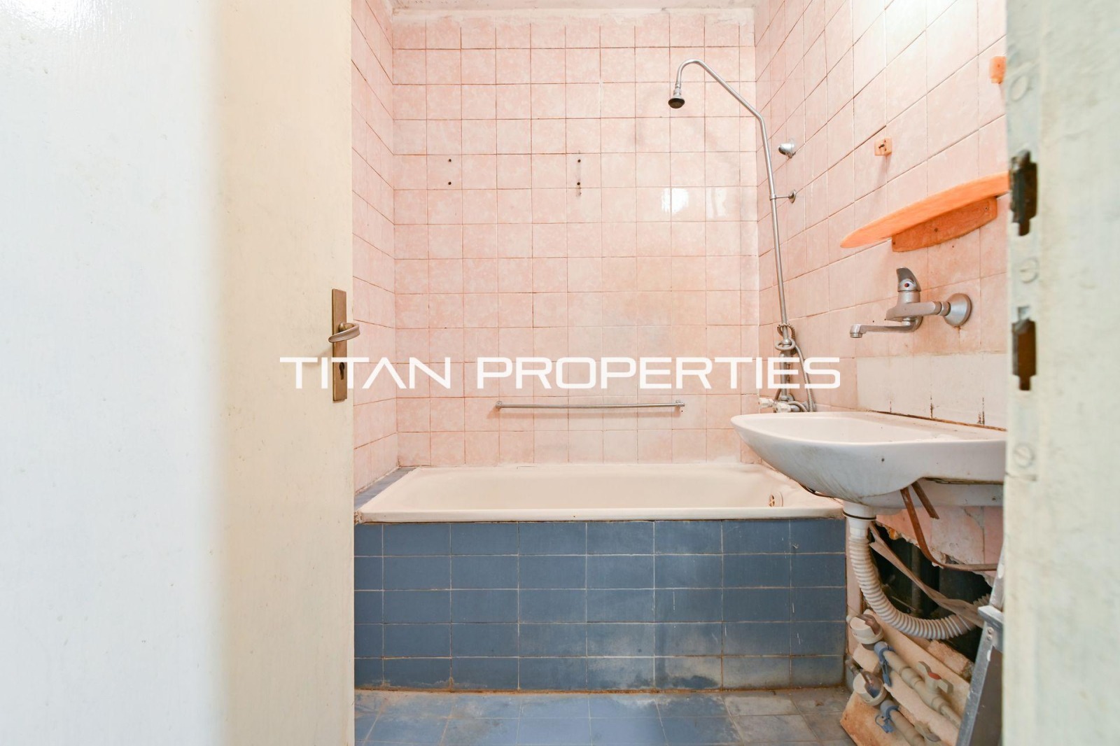 Продава МНОГОСТАЕН, гр. София, Изгрев, снимка 9 - Апартаменти - 54052143