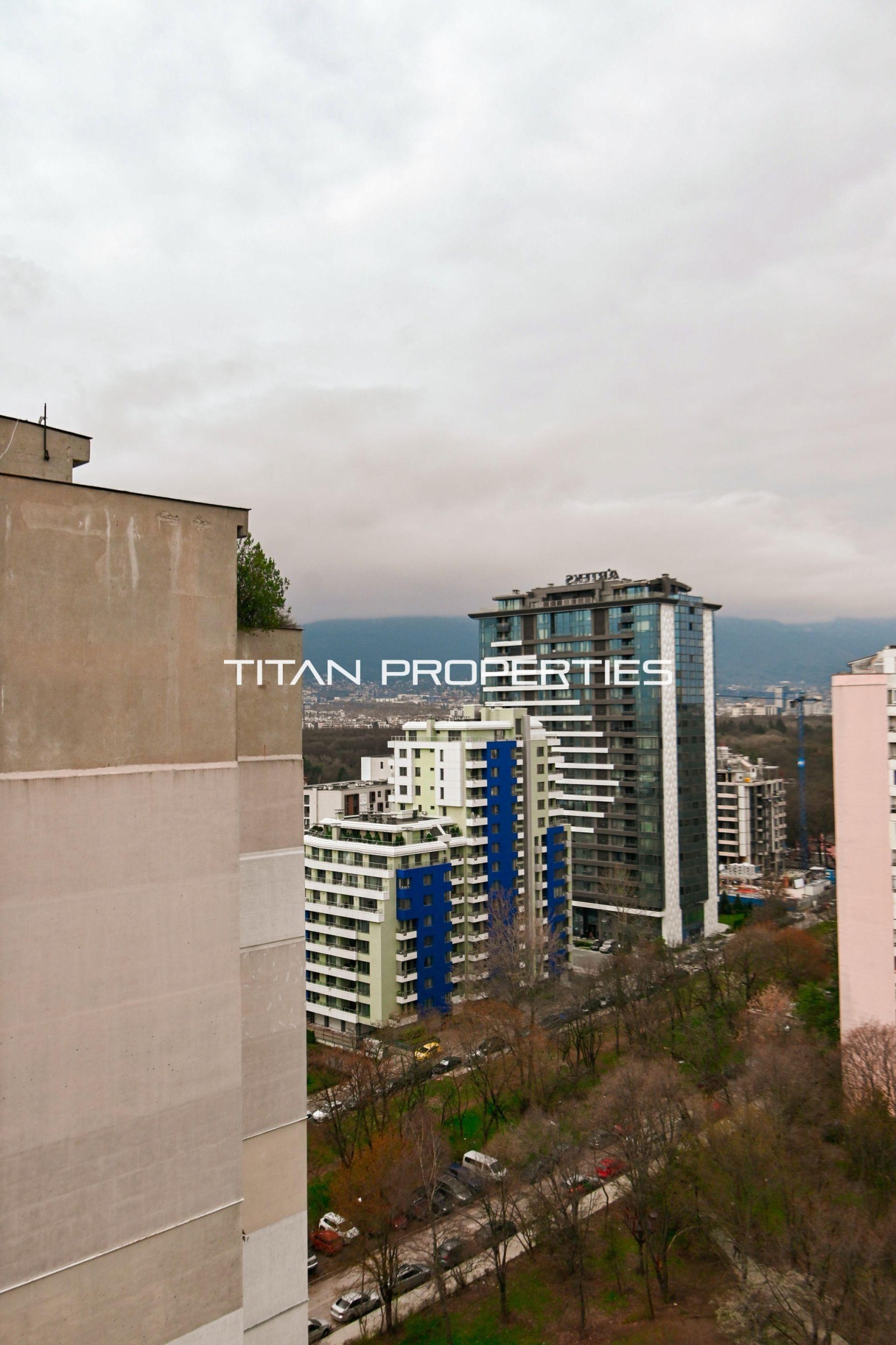 Продава МНОГОСТАЕН, гр. София, Изгрев, снимка 2 - Апартаменти - 54052143