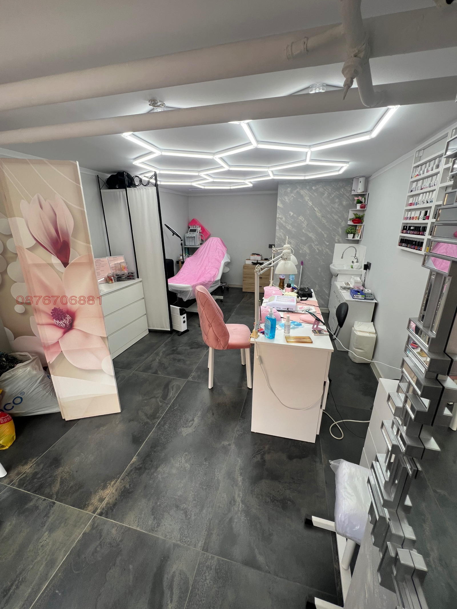 Продава МАГАЗИН, гр. Плевен, Идеален център