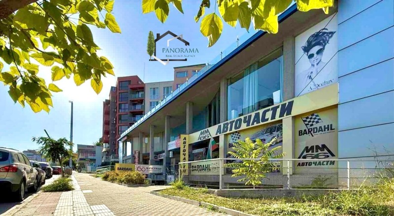 Продава МАГАЗИН в град Шумен, Пазара - 117 кв.м / 250 000 € » 488 957.50 лв., ПАНОРАМА
