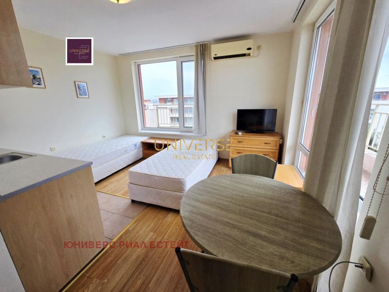 Te koop  Studio regio Boergas , k.k. Slantsjev brjag , 42 m² | 23633101
