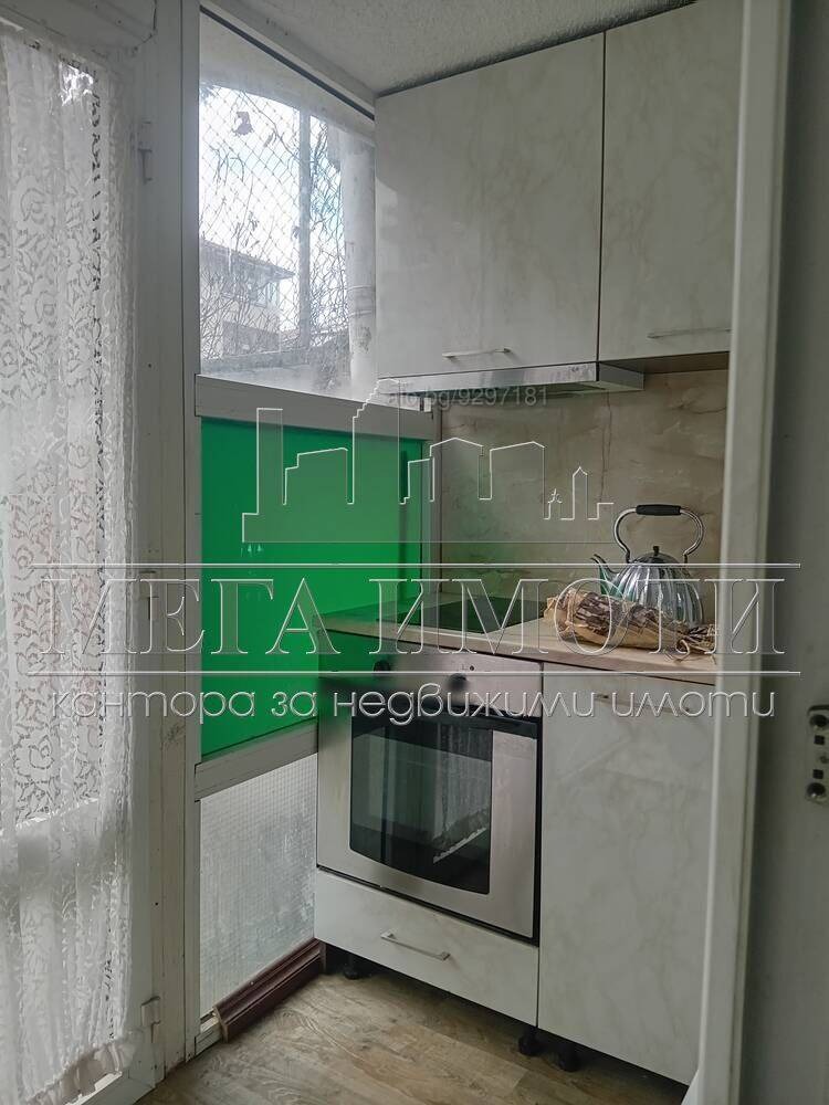 Продава 2-СТАЕН, гр. Бургас, Възраждане, снимка 2 - Aпартаменти - 47536098