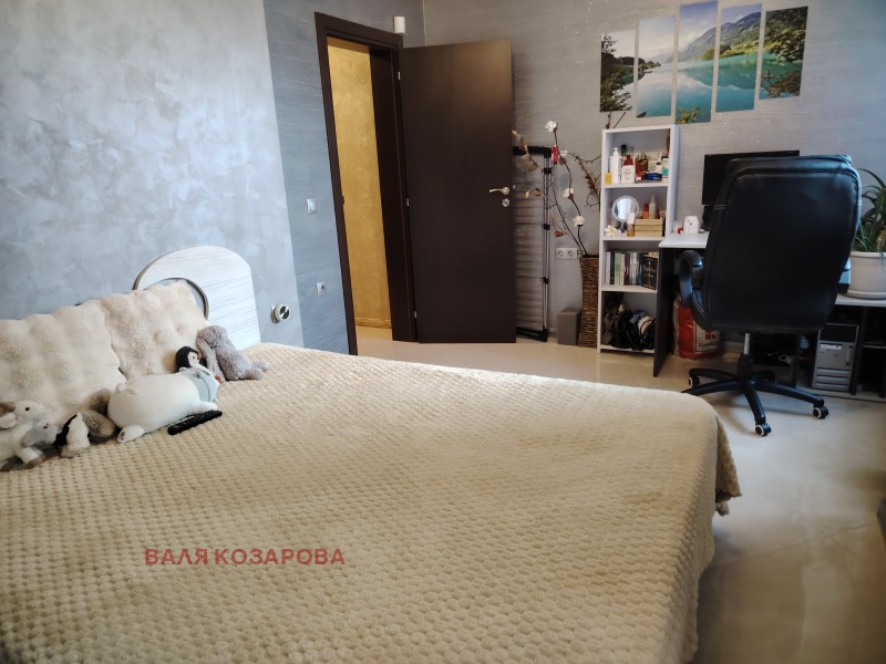 Продава 3-СТАЕН, гр. Плевен, Широк център, снимка 11 - Апартаменти - 52523536