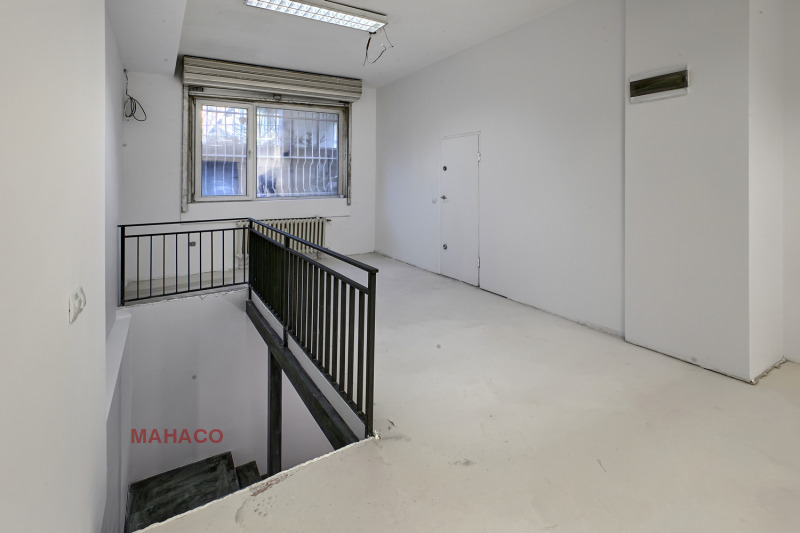 Продава МАГАЗИН, гр. София, Център, снимка 5 - Магазини - 52554146