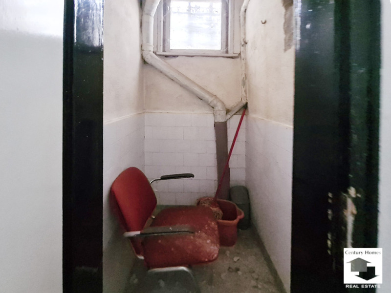 Продава ПРОМ. ПОМЕЩЕНИЕ, с. Първомайци, област Велико Търново, снимка 9 - Производствени сгради - 52379388