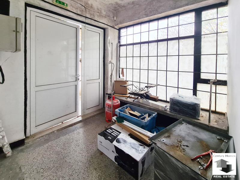 Продава ПРОМ. ПОМЕЩЕНИЕ, с. Първомайци, област Велико Търново, снимка 13 - Производствени сгради - 52379388