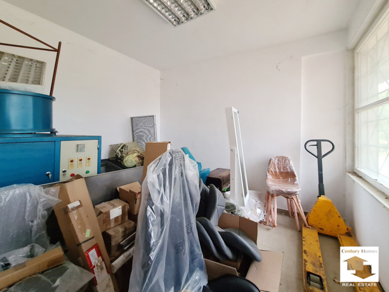 Продава ПРОМ. ПОМЕЩЕНИЕ, с. Първомайци, област Велико Търново, снимка 8 - Производствени сгради - 52379388