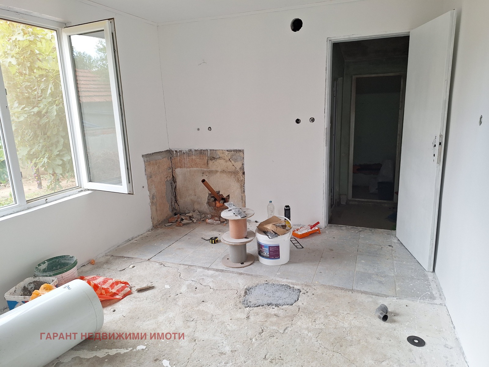 Продава ЕТАЖ ОТ КЪЩА, гр. Габрово, Младост, снимка 2 - Етаж от къща - 52981866