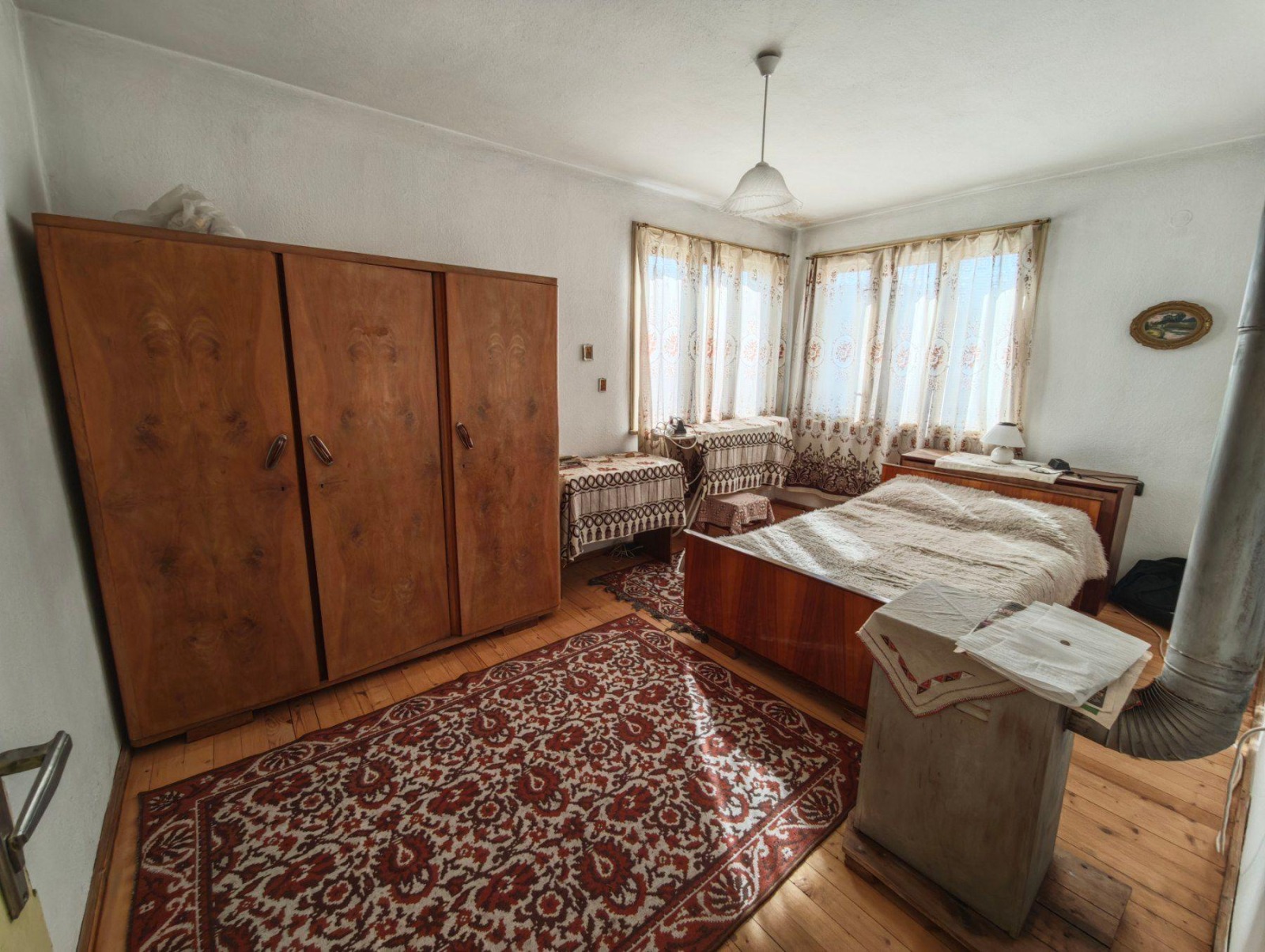 Продава ЕТАЖ ОТ КЪЩА, гр. Самоков, област София област, снимка 6 - Етаж от къща - 56163568