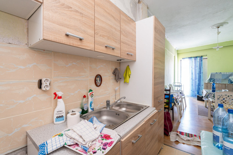 Продава 1-СТАЕН, гр. Бургас, Център, снимка 7 - Апартаменти - 54837169