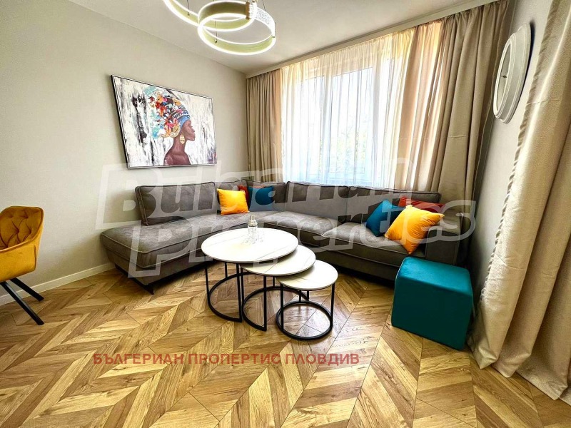 Продава  3-стаен град Пловдив , Христо Смирненски , 97 кв.м | 11034359