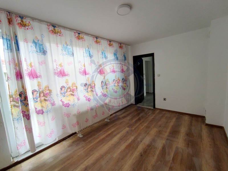 Na prodej  Dům oblast Varna , Orešak , 420 m2 | 54320377 - obraz [10]