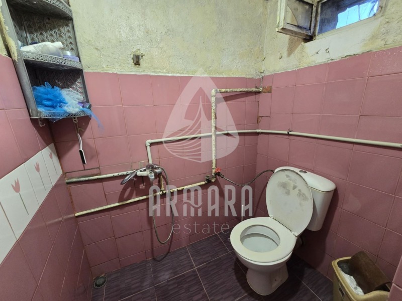 Продава КЪЩА, с. Златитрап, област Пловдив, снимка 14 - Къщи - 52635022