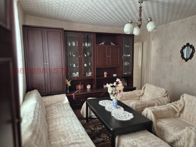 Продава КЪЩА, с. Врачеш, област София област, снимка 12 - Къщи - 53584175