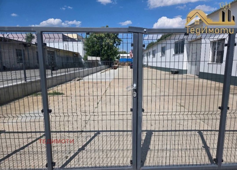 Продава  Склад град Стара Загора , Център , 246 кв.м | 10940960 - изображение [2]