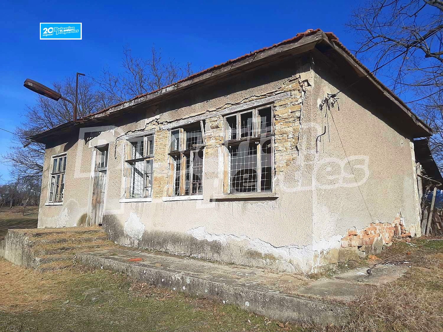 Продава КЪЩА, с. Глутниците, област Габрово, снимка 2 - Къщи - 44403485