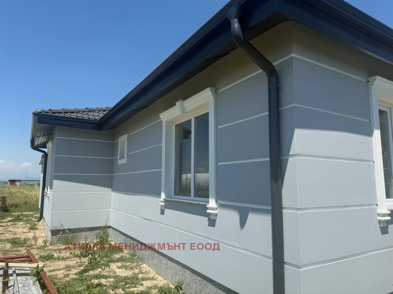 Продава КЪЩА в област Пловдив, с. Маноле - 120 кв.м / 180 000 € » 352 049.40 лв., АТИЛЛА МЕНИДЖМЪНТ ЕООД