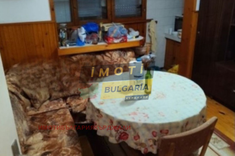 Na prodej  Studio Kardžali , Vazroždenci , 77 m2 | 81026393 - obraz [8]