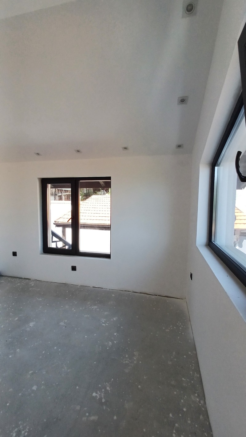 Продава  Къща град Плевен , Широк център , 140 кв.м | 89278315 - изображение [14]