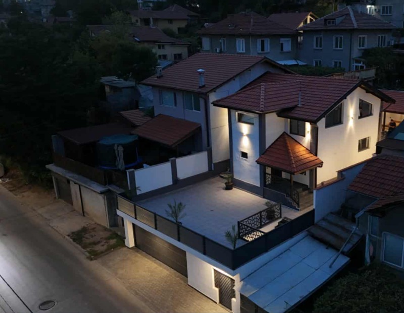 Продава  Къща град Плевен , Широк център , 140 кв.м | 89278315 - изображение [3]
