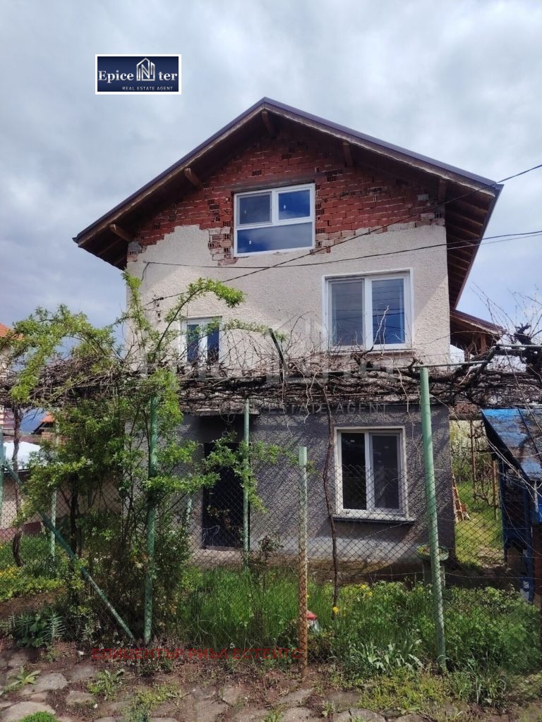 Продава КЪЩА, с. Извор, област Перник, снимка 9 - Къщи - 54254114