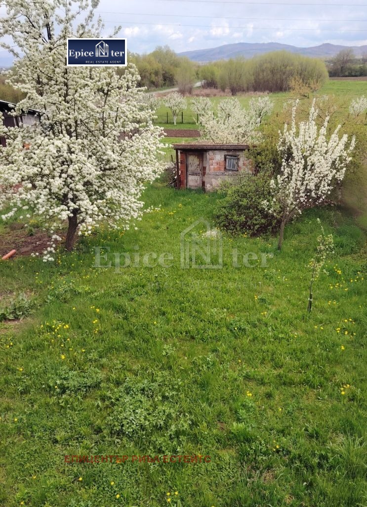 Продава КЪЩА, с. Извор, област Перник, снимка 8 - Къщи - 54254114