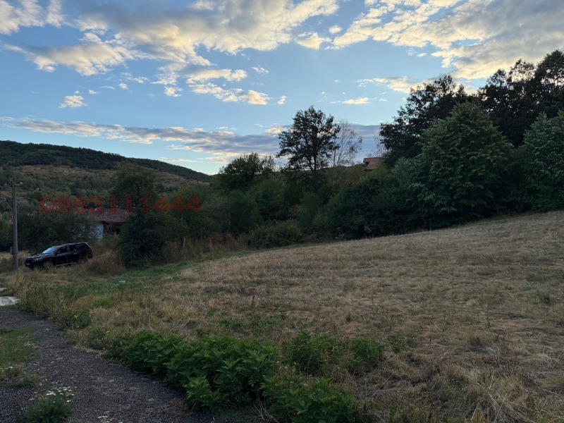 Продава ПАРЦЕЛ, с. Горно Камарци, област София област, снимка 2 - Парцели - 52945840