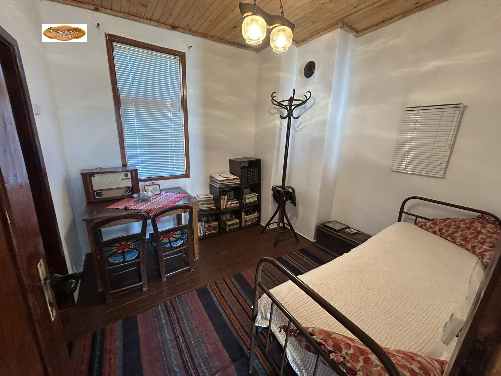 Продава КЪЩА, гр. Трявна, област Габрово, снимка 12 - Къщи - 56071420