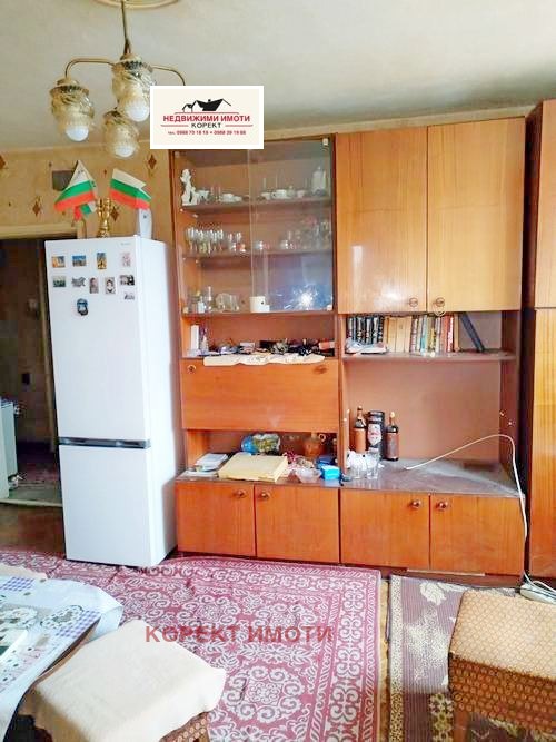 Продава  2-стаен град Шумен , Тракия , 58 кв.м | 50098603