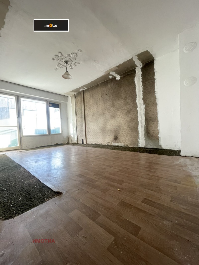 Продава 2-СТАЕН, гр. Троян, област Ловеч, снимка 3 - Апартаменти - 52638948