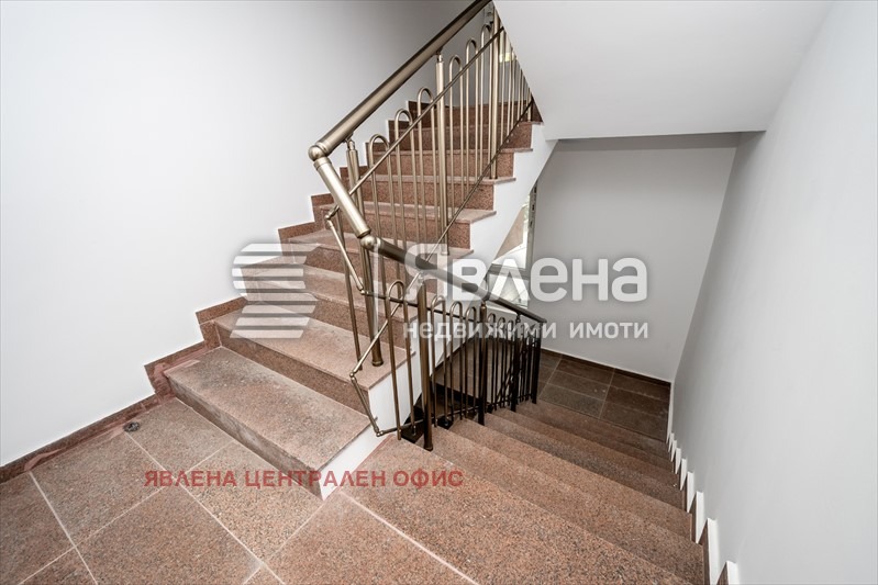 Продава 3-СТАЕН, гр. София, Люлин 8, снимка 17 - Апартаменти - 56619032