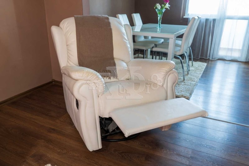 Продава  4-стаен град Добрич , Христо Ботев , 98 кв.м | 60016983 - изображение [5]