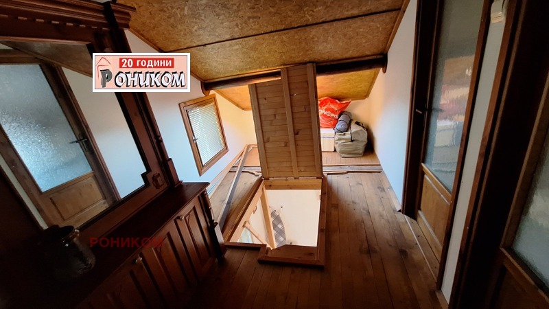 Продава ВИЛА, с. Марково, област Пловдив, снимка 15 - Вили - 52704043